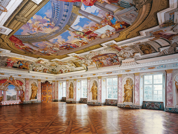 Herrenchiemsee Palace - Kaisersaal, Augustiner-Chorherrenstift Herrenchiemsee, © Bayerische Schlösserverwaltung, (Foto: Konrad Rainer), www.herrenchiemsee.de